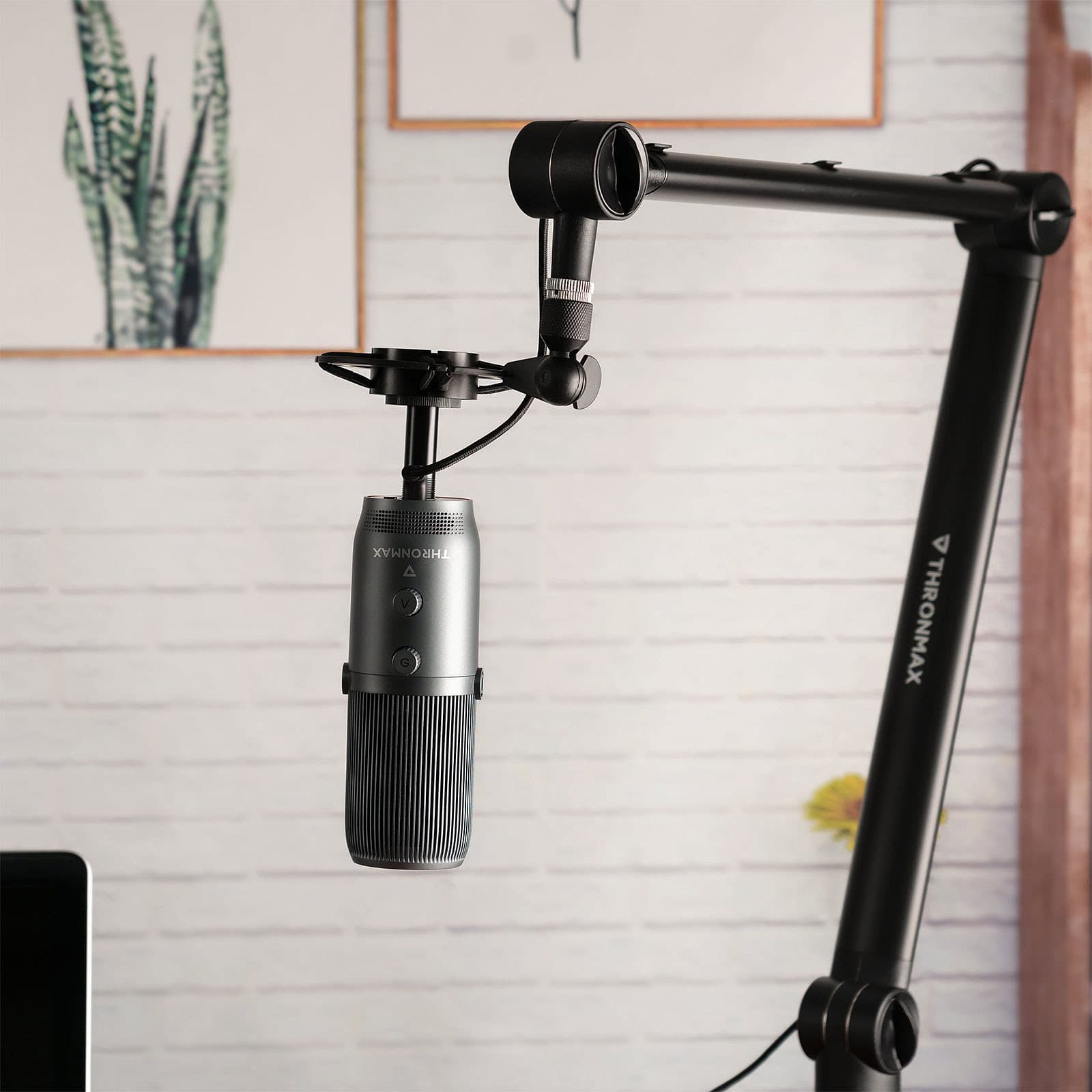 THRONMAX Support metal anti-vibrations P2 pour microphone 2